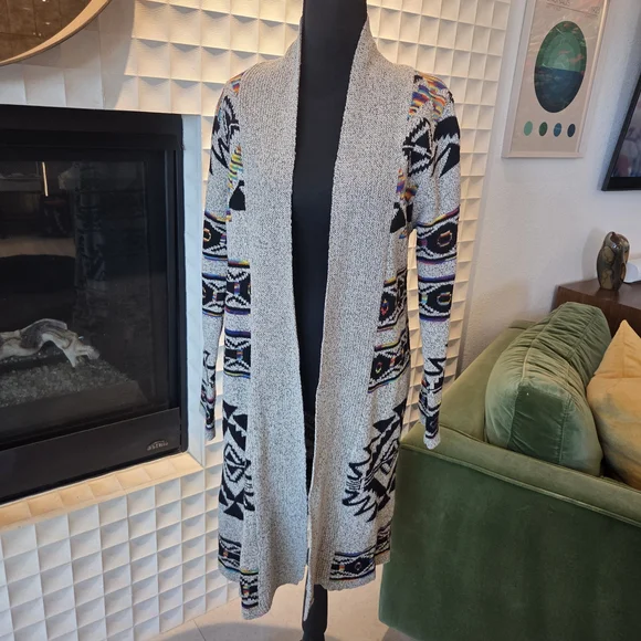 Northern Angel Boho Southwestern Aztec Cardigan Duster Sweater, Size Medium - Picture 4 of 10